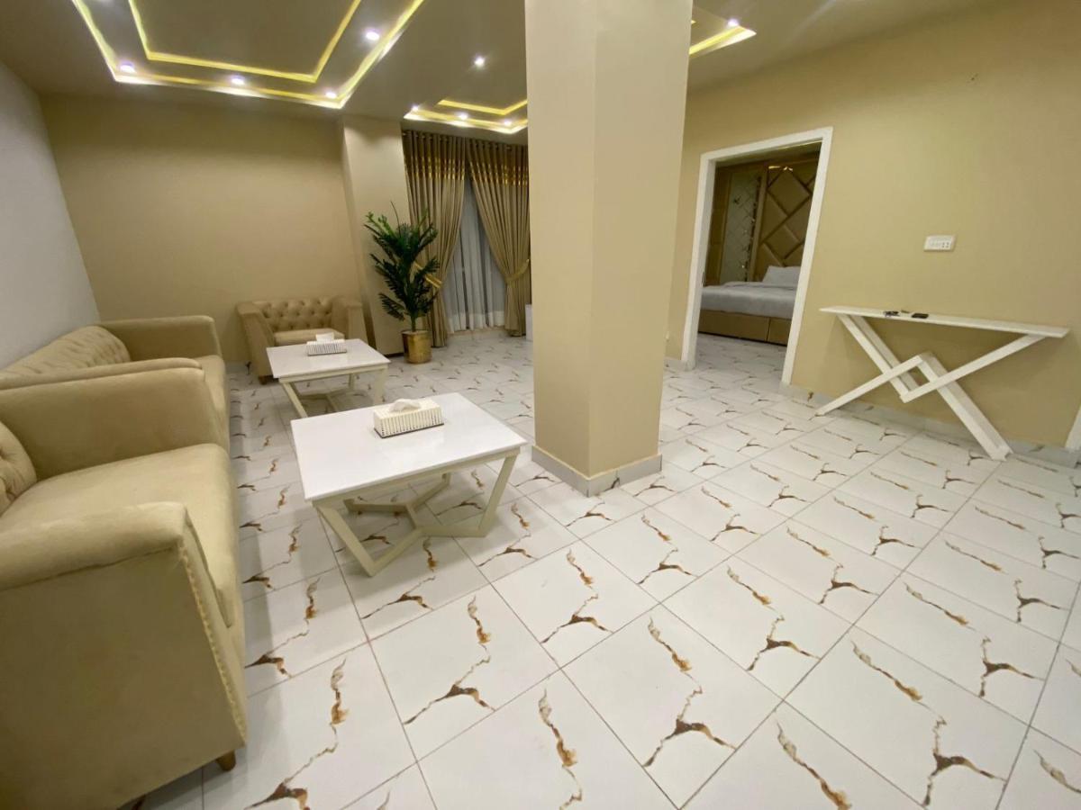 Luxe Suites Bahria Town 라호르 외부 사진
